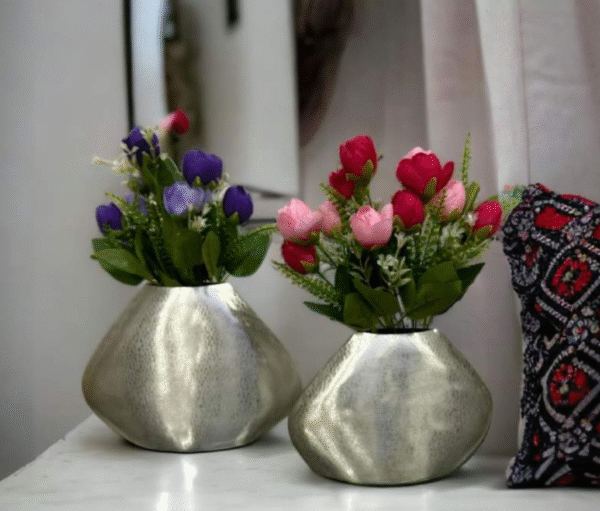 Sliver Plated Metal Décor Planter
