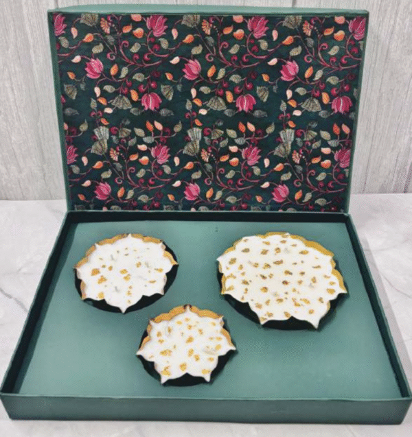 Radiant Scented Urli Gift Set (Set of 3)